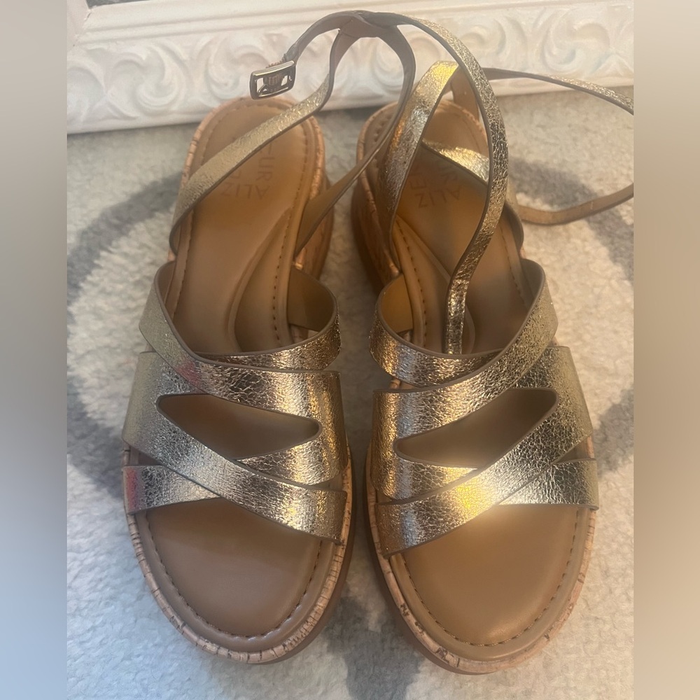 Naturalizer Gold and Tan Sandals